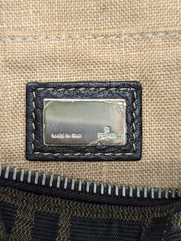 FENDI ズッカ柄 ハンドバッグ