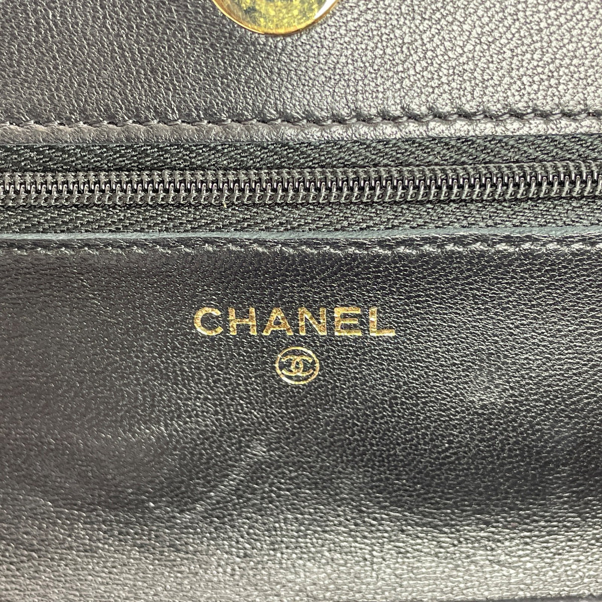 Matelasse Chain Shoulder Bag Black