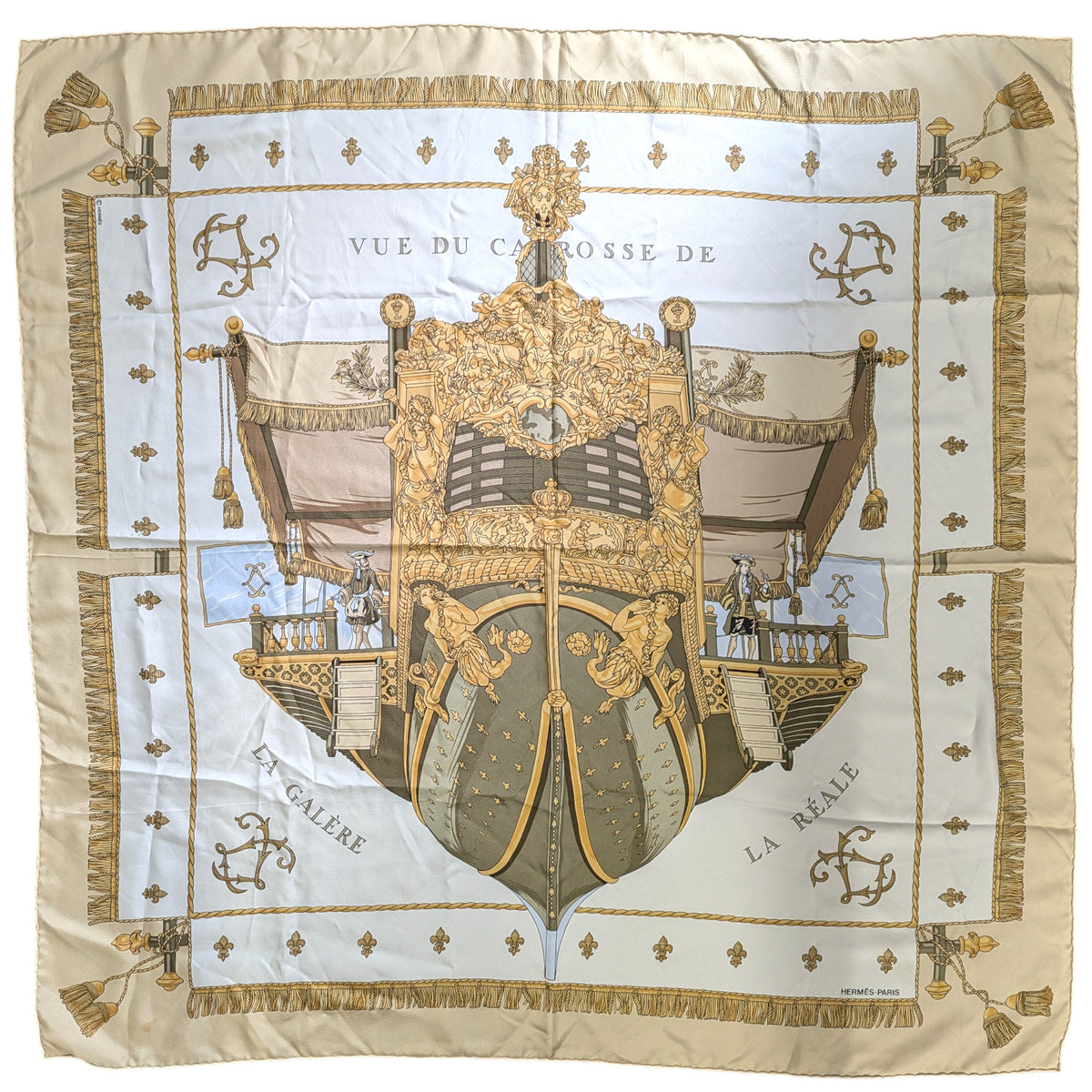 カレ90 Vue du Carrosse de la Galere Royale スカーフ