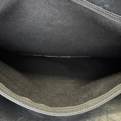CC Logo Chain Tote