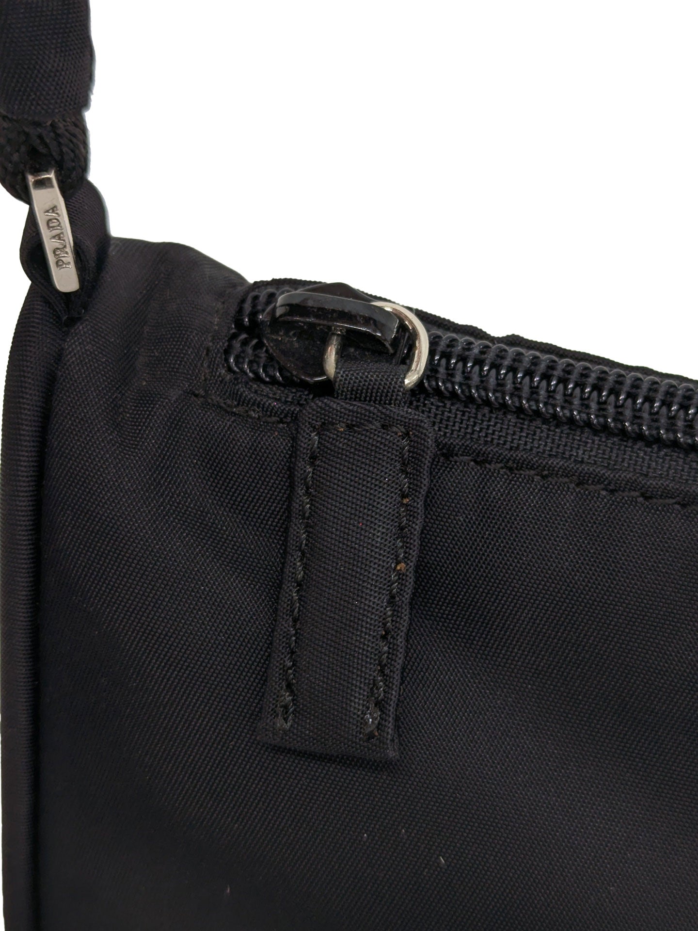 プラダ　アクセサリーポーチ　ナイロン