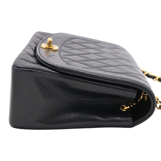 Matelassé Diana Flap Shoulder Bag Black