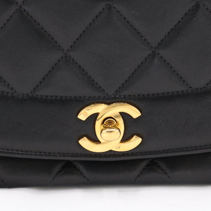 Matelassé Diana Flap Shoulder Bag Black