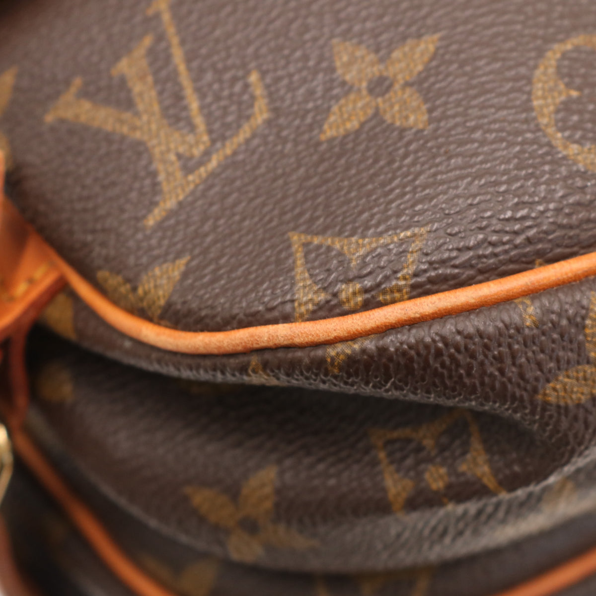 Monogram Saumur 30 M42256 Crossbody Brown
