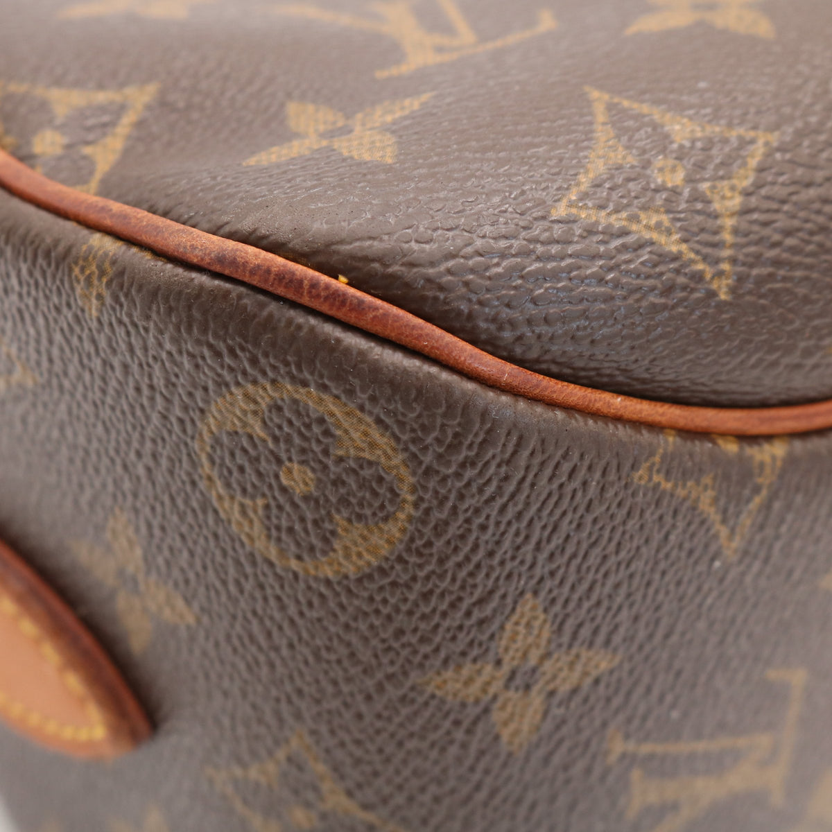 Monogram Blois M51221 Crossbody Brown