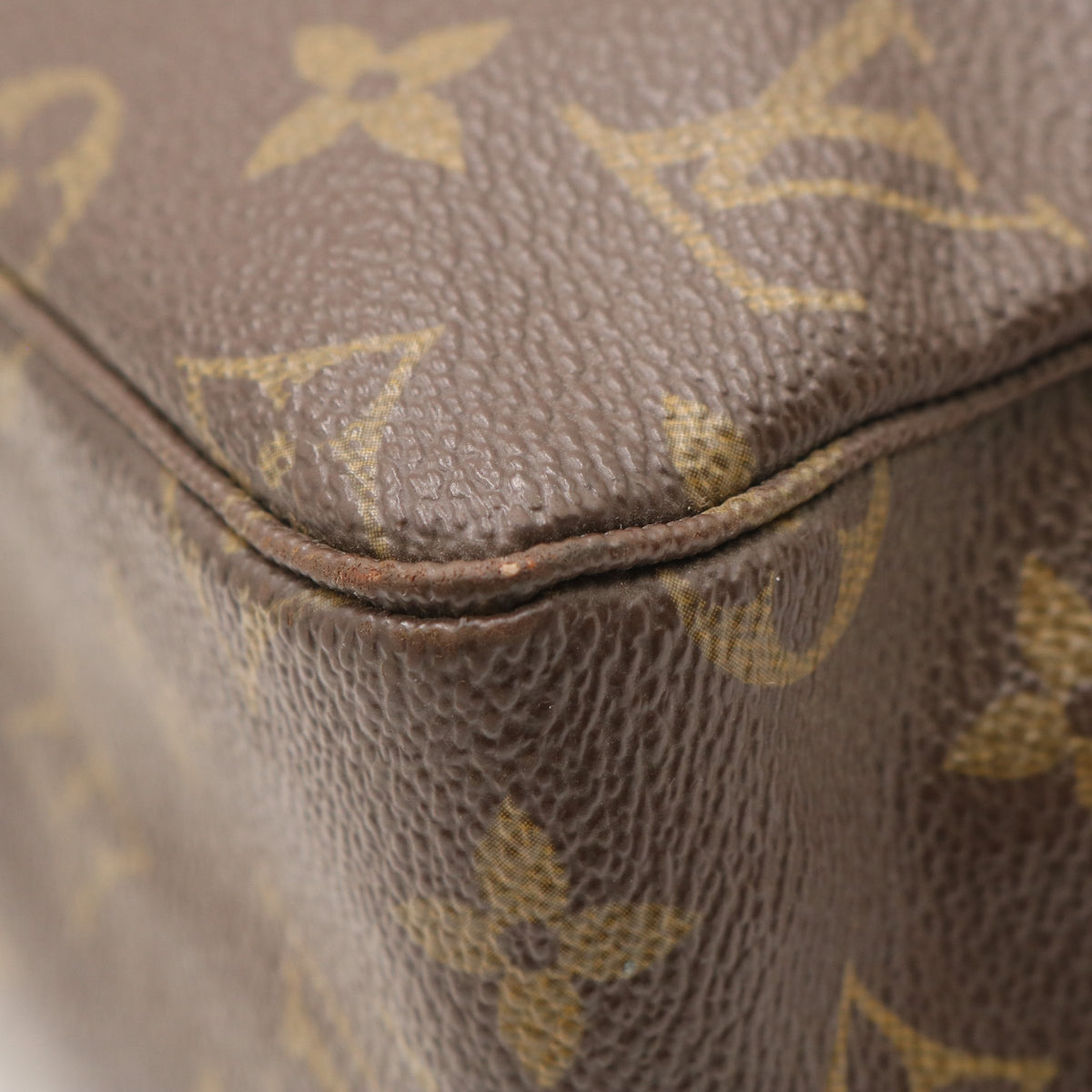 Monogram Trousse Toilette 28 M47522 Clutch Brown