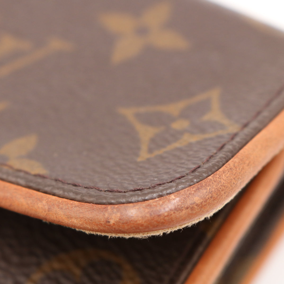 Monogram Pochette Twin PM M51854 Shoulder Bag Brown