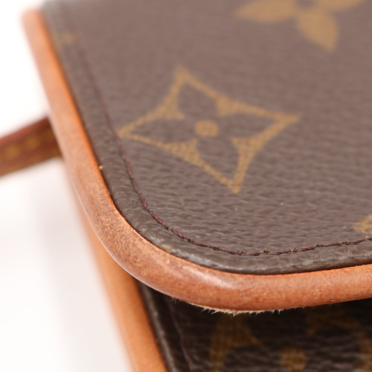 Monogram Pochette Twin PM M51854 Shoulder Bag Brown