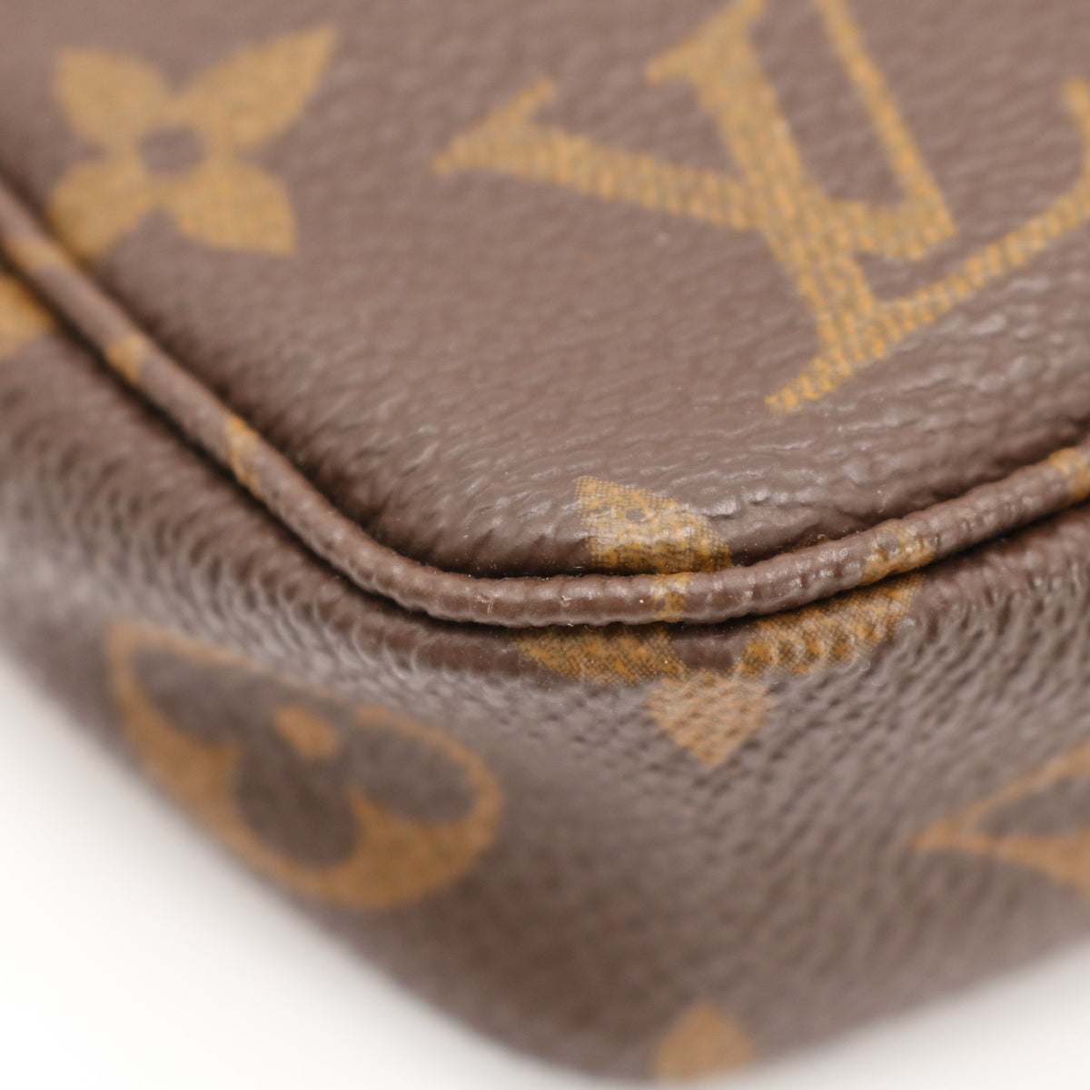 Monogram Pochette Accessoires Brown
