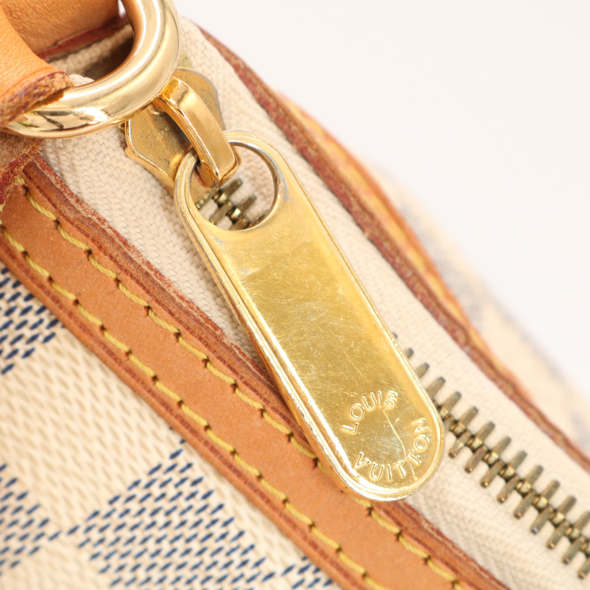 Azule Siracusa MM N41112 Crossbody White