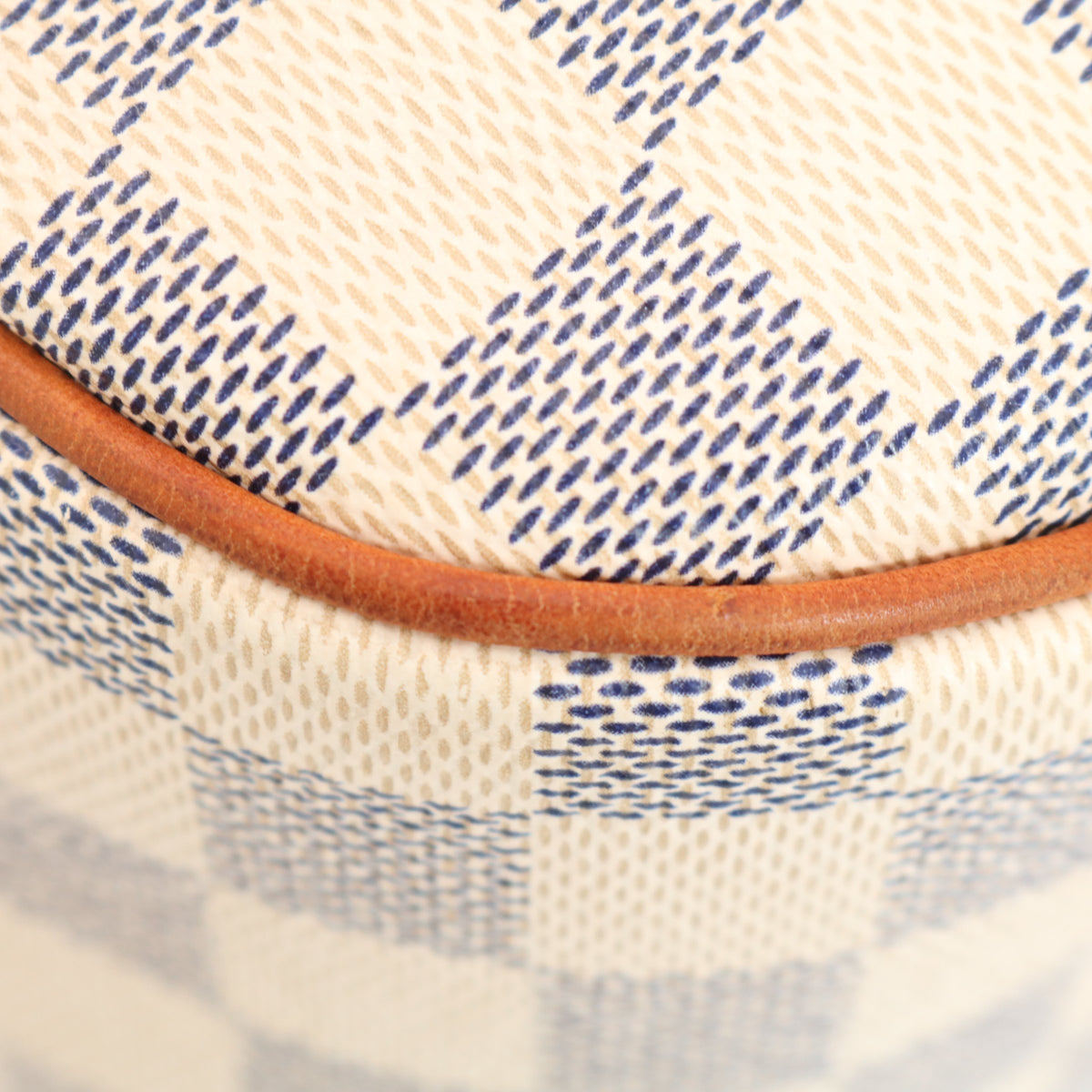 Azule Siracusa MM N41112 Crossbody White