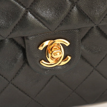 Single Flap Chain Shoulder Bag Black