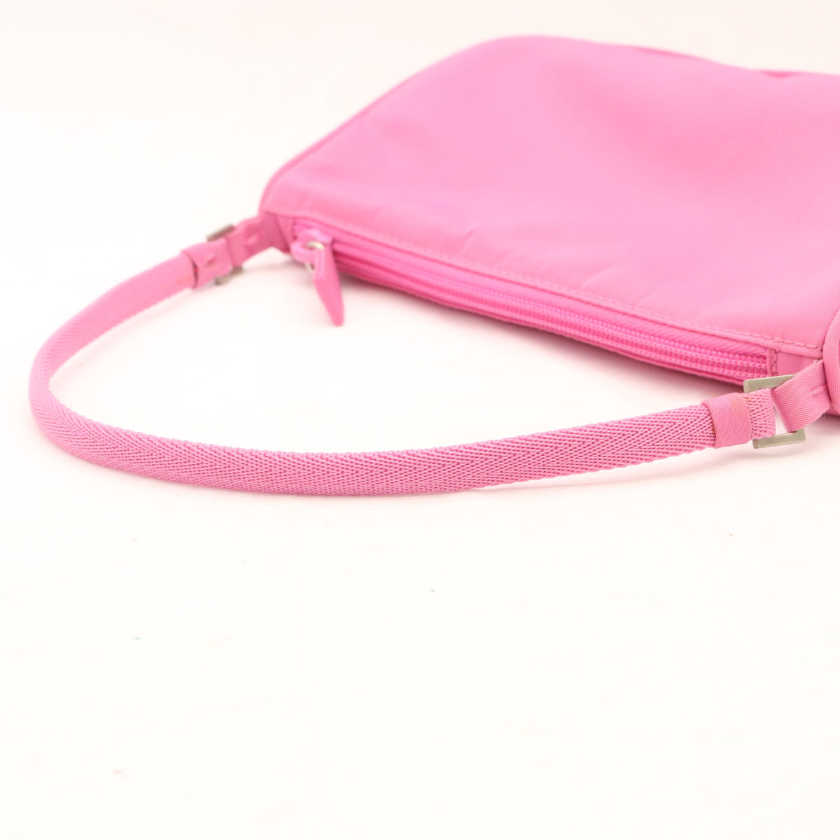 Accessory Pouch MV632 Satchel/Top Handle Bag Pink