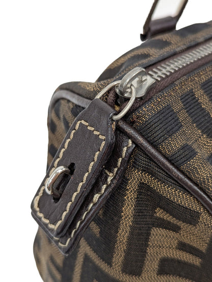 FENDI　ズッカ柄　ハンドバッグ