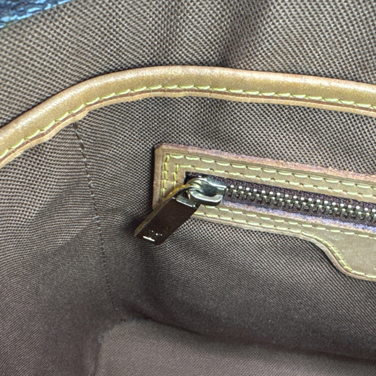 Monogram Vavin PM M51172 Satchel/Top Handle Bag Brown