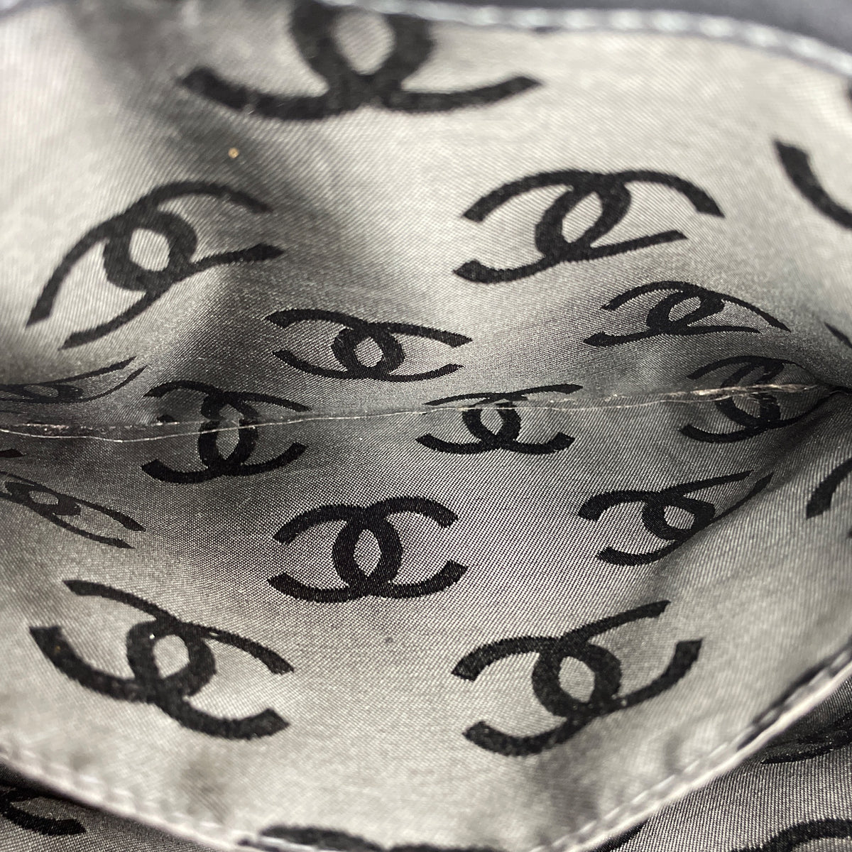 Wild Stitch Tote Bag Black