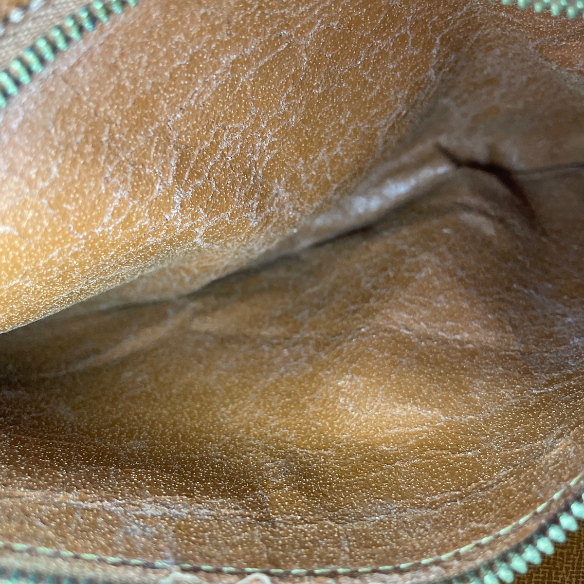 Monogram Marly Dragonne GM M51825 Clutch Brown