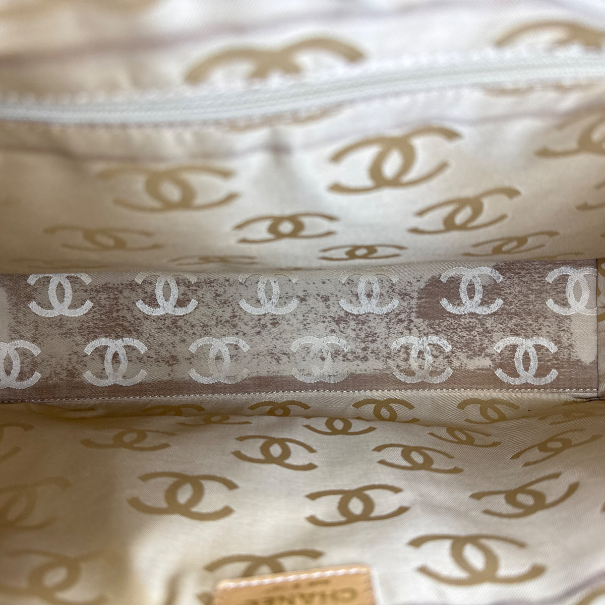 Wild Stitch One Shoulder Bag Beige
