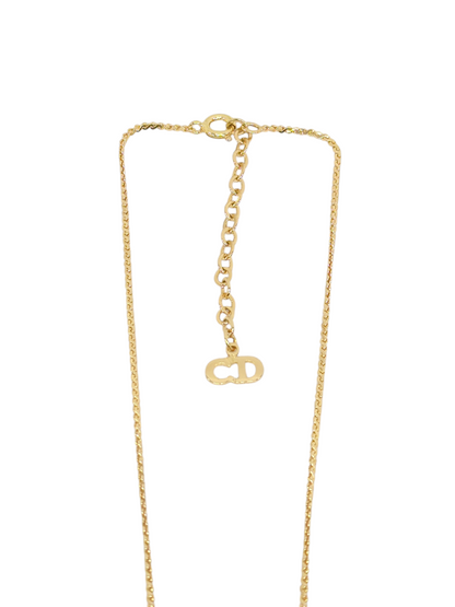 Dior ロゴネックレス