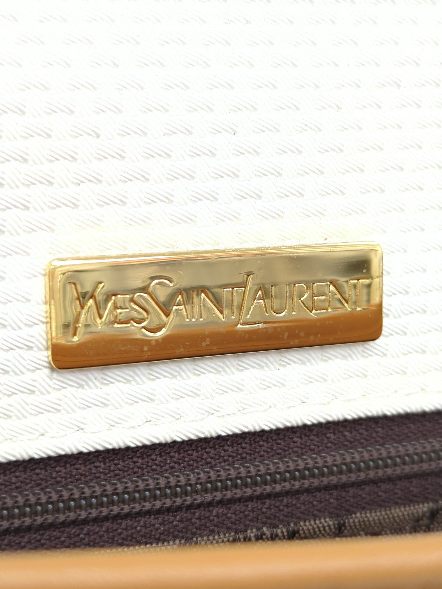 SAINT LAURENT レザーショルダーバッグ