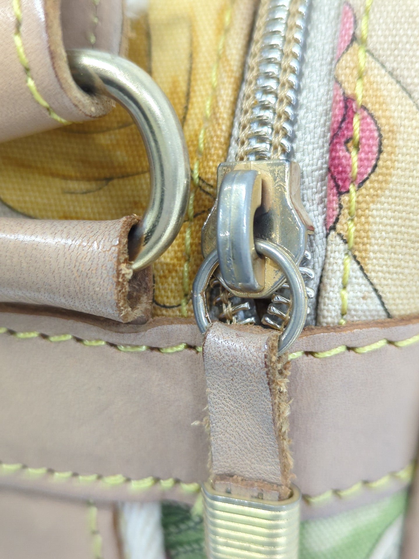 LOEWE ショルダーバッグ
