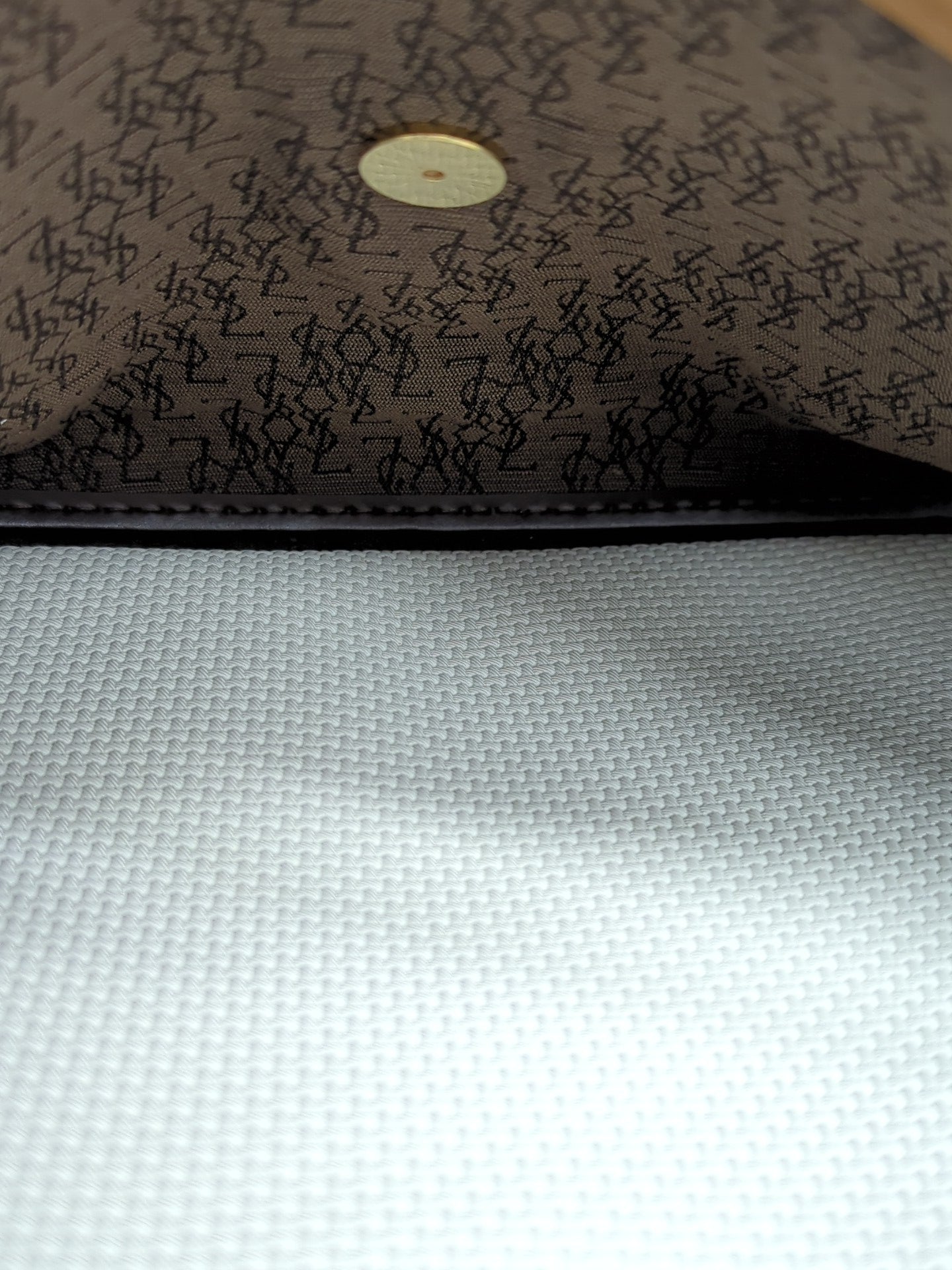 SAINT LAURENT レザーショルダーバッグ