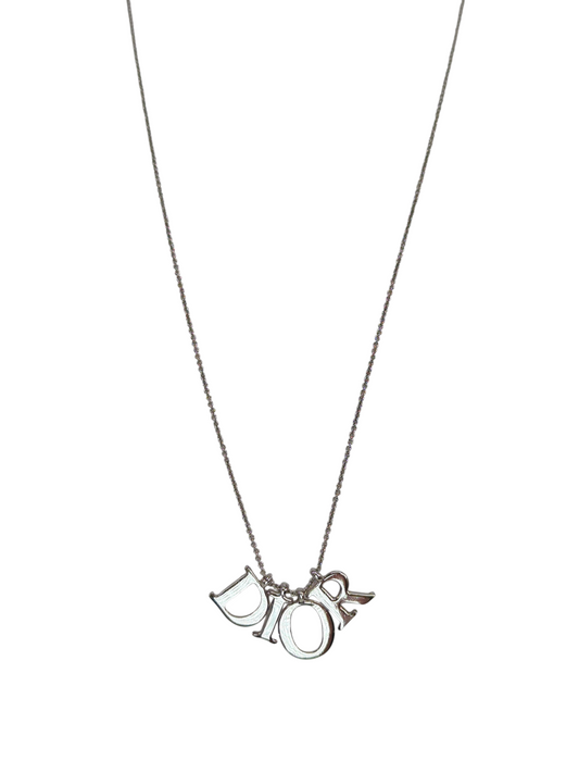Dior ロゴネックレス シルバーメッキ ネックレス