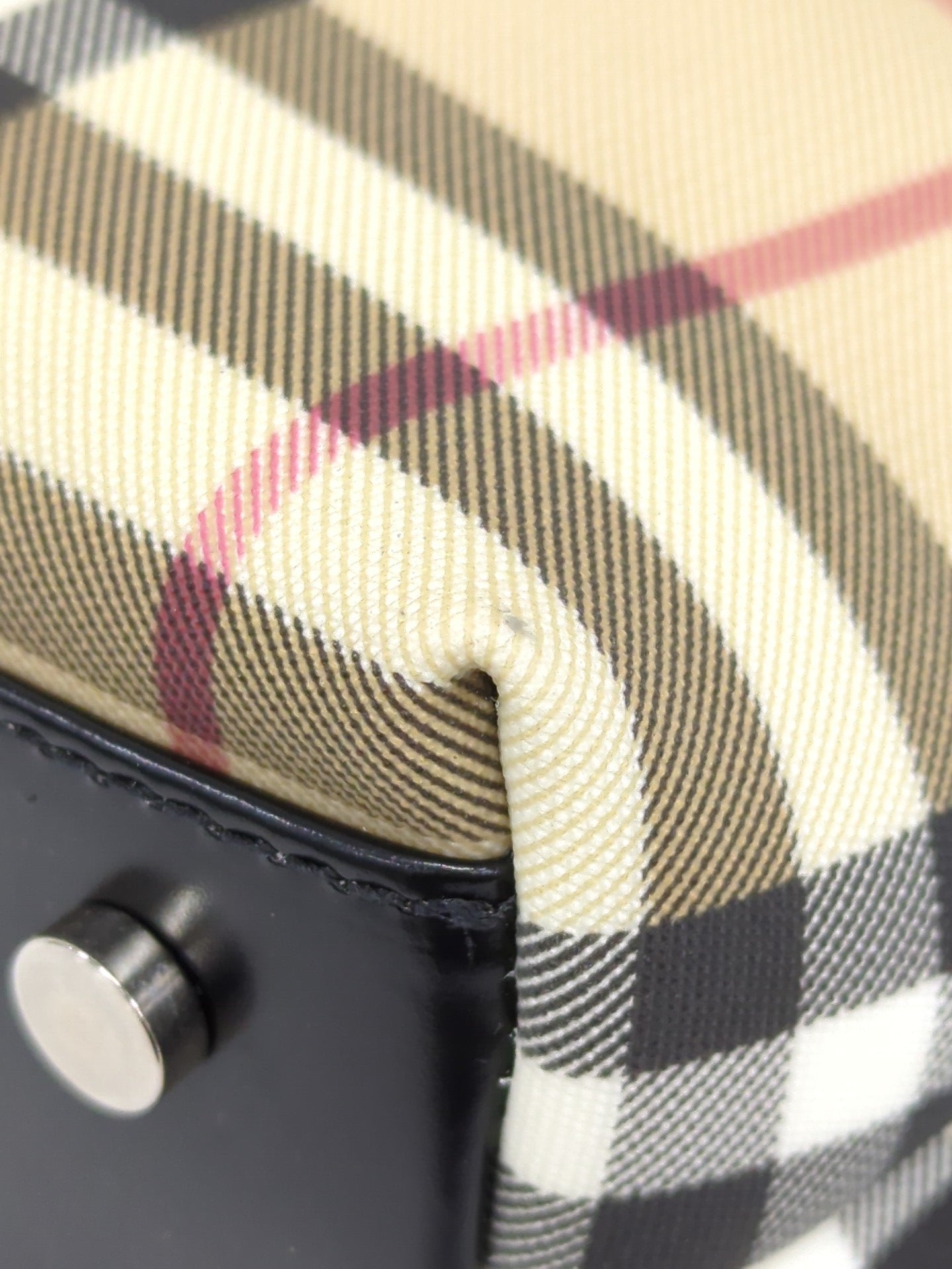 BURBERRY　ノバチェック　ハンドバッグ