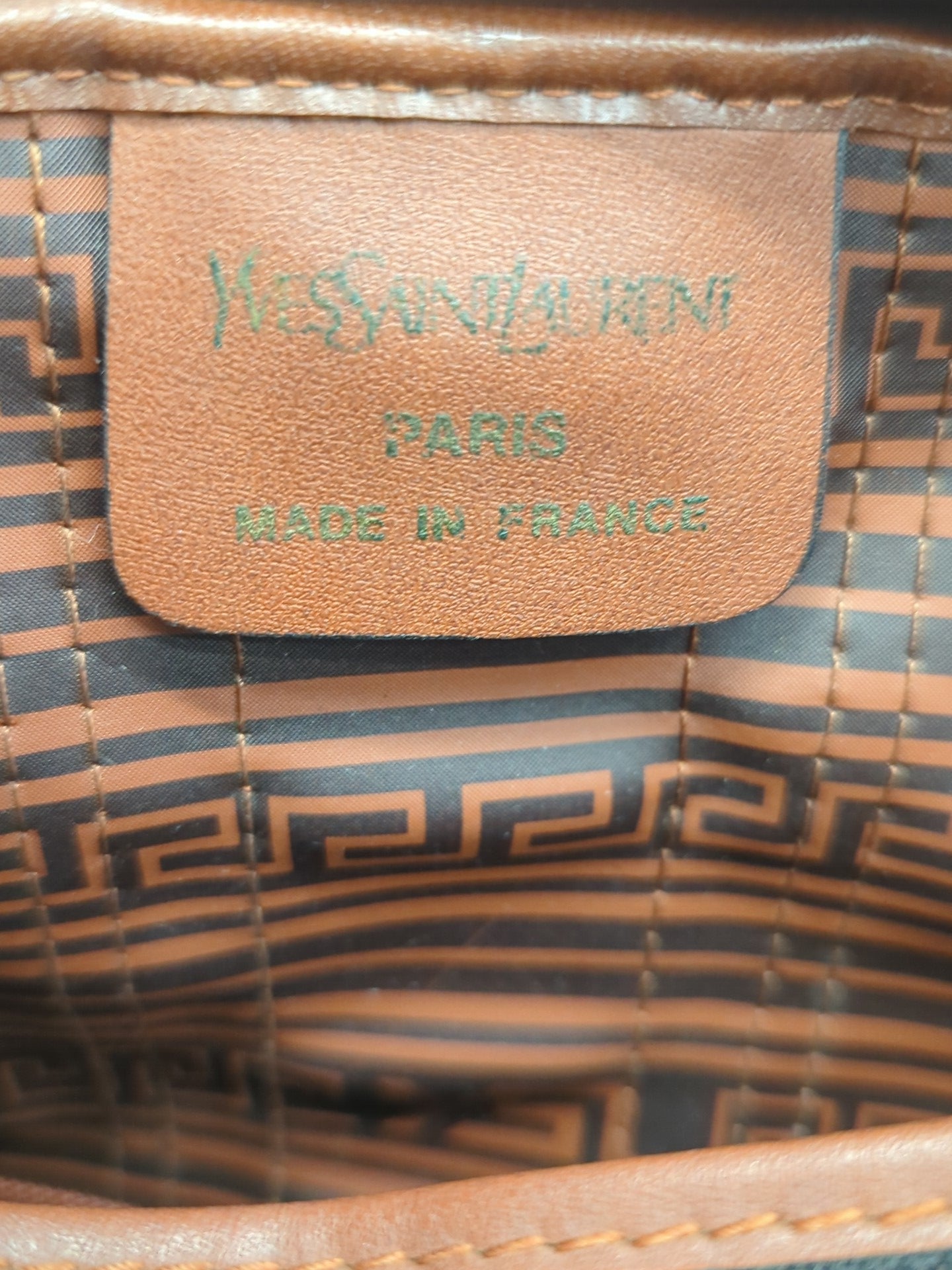 SAINT LAURENT カサンドラ　ボストンバッグ