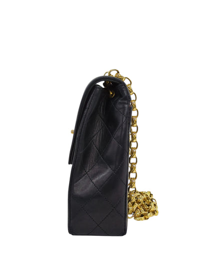 CHANEL マトラッセ ハーフフラップターンロックチェーンショルダー