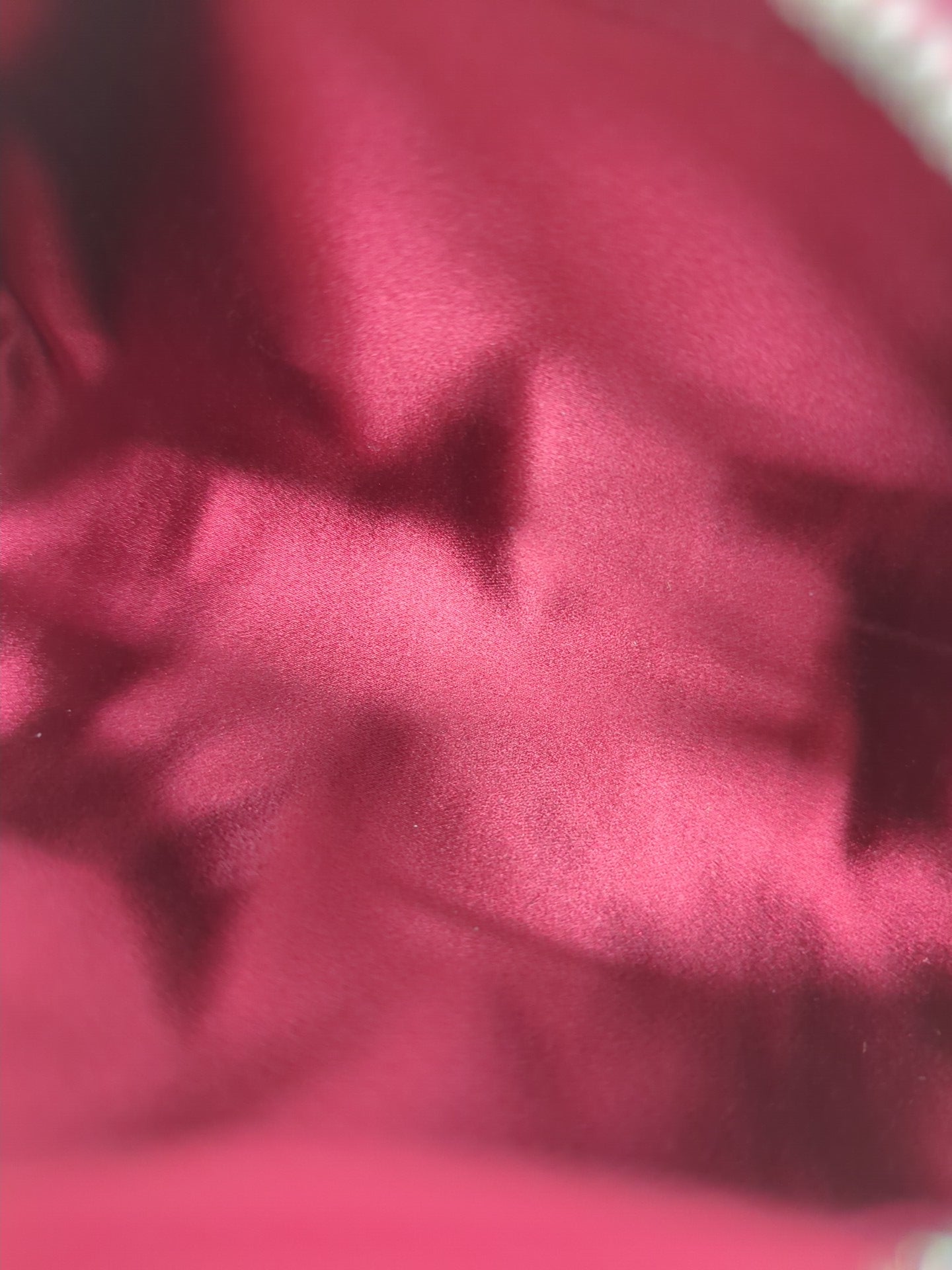 Louis Vuitton M92353 モノグラムサテン リトルパピヨン