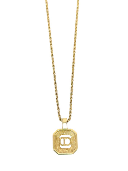 Dior ロゴネックレス