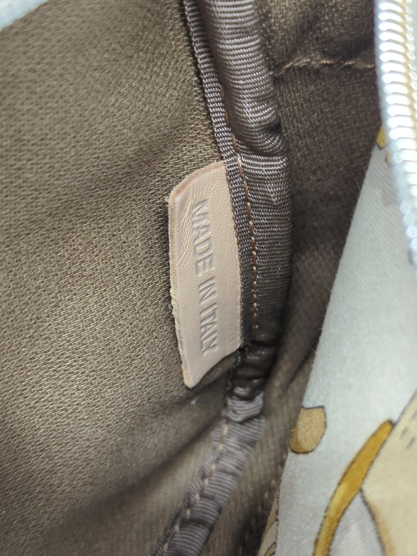 LOEWE ショルダーバッグ