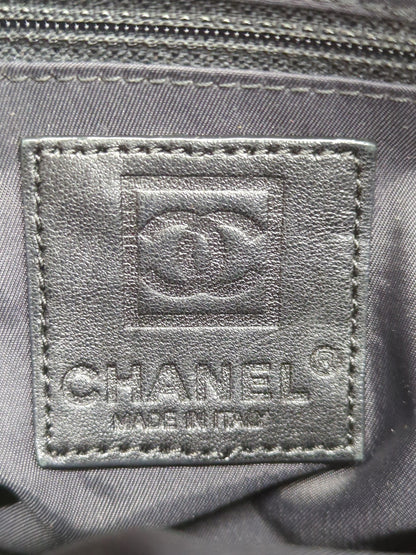 CHANEL スポーツライン パンチングショルダーバッグ