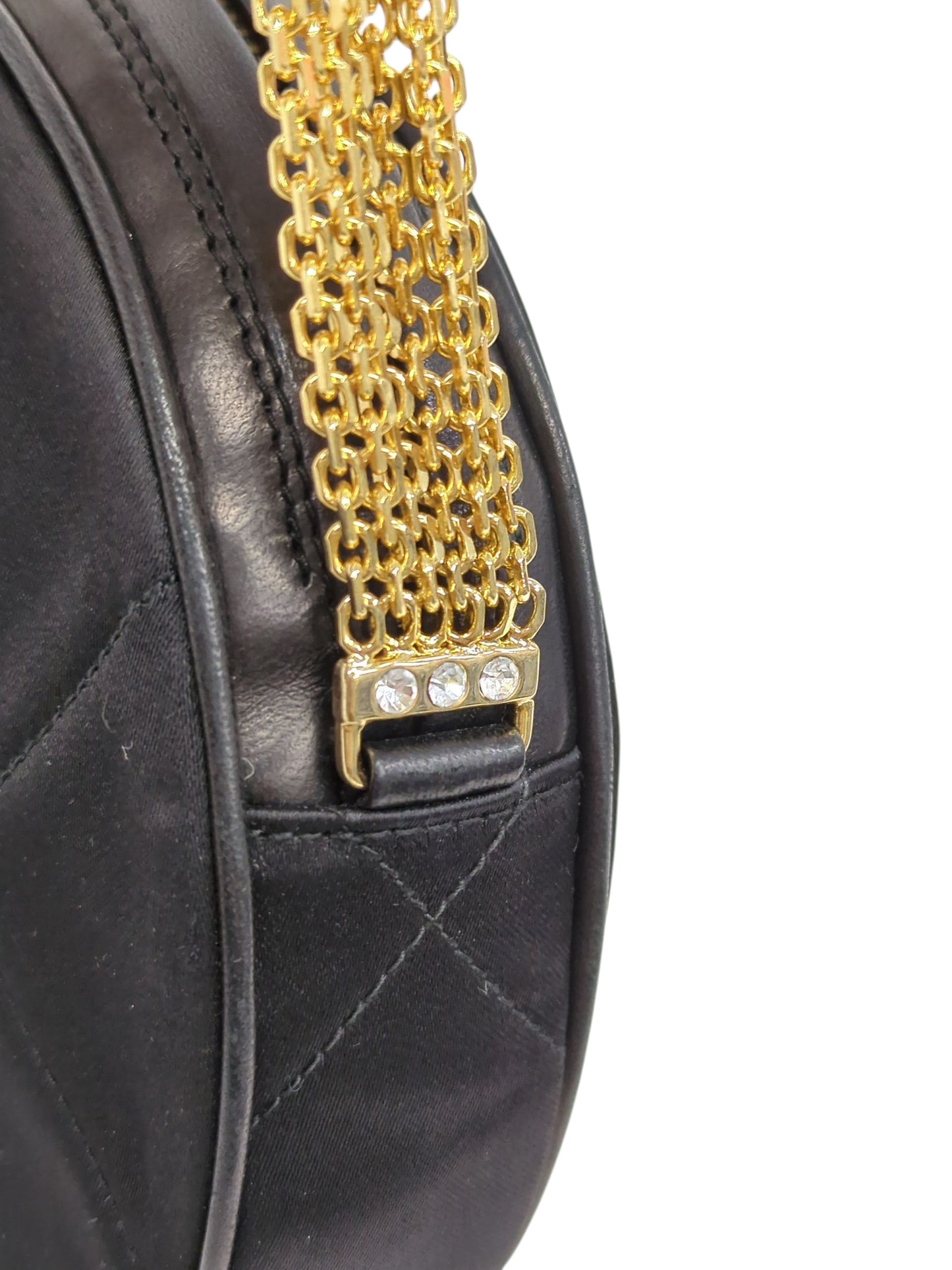 CHANEL ラインストーン チェーンショルダーバッグ