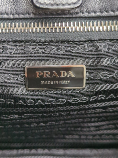 PRADA ナイロン リボントートバッグ