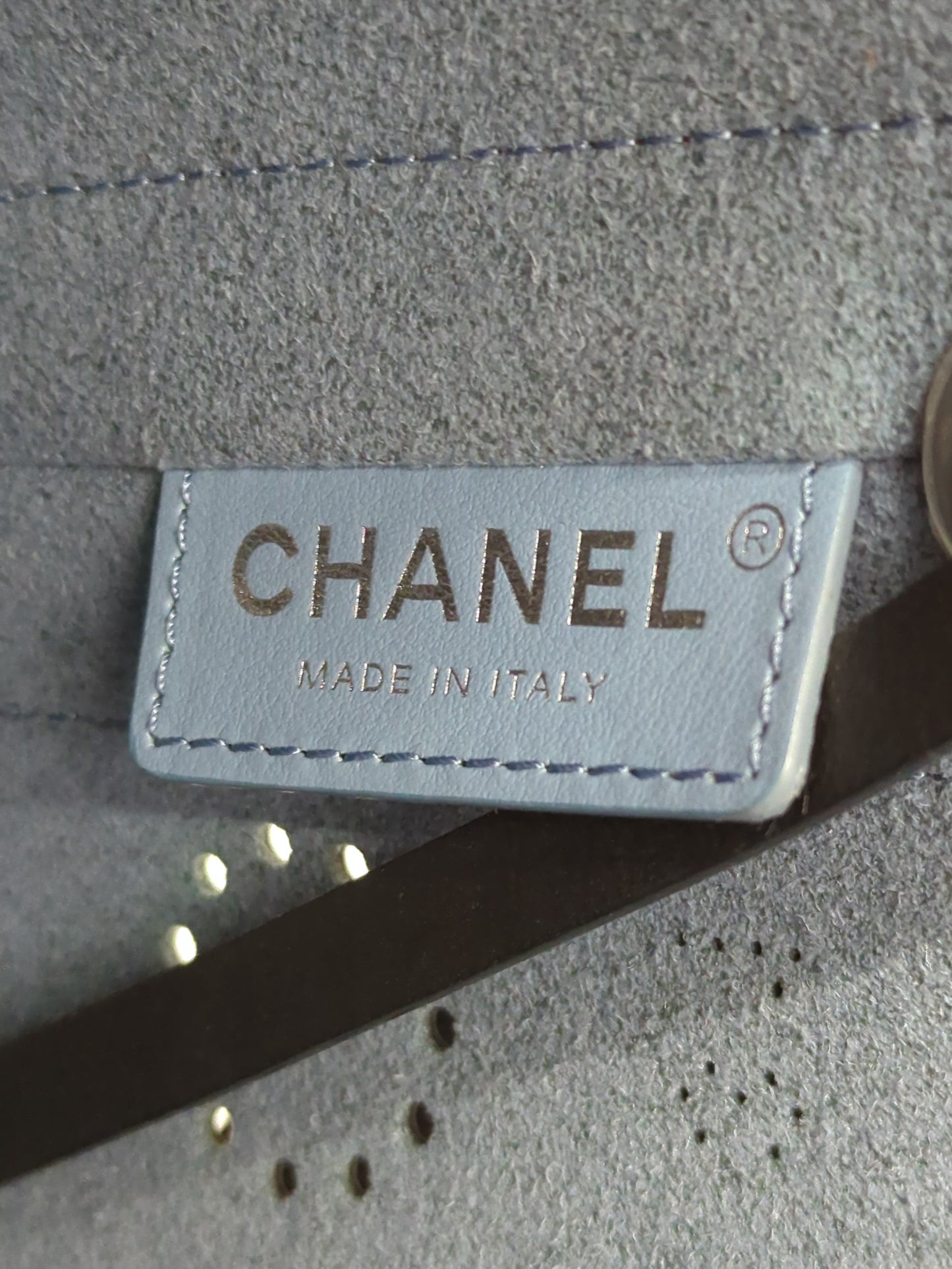 CHANEL　レザー パンチング 2way チェーンショルダーバッグ