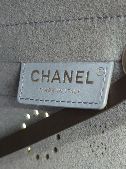 CHANEL　レザー パンチング 2way チェーンショルダーバッグ