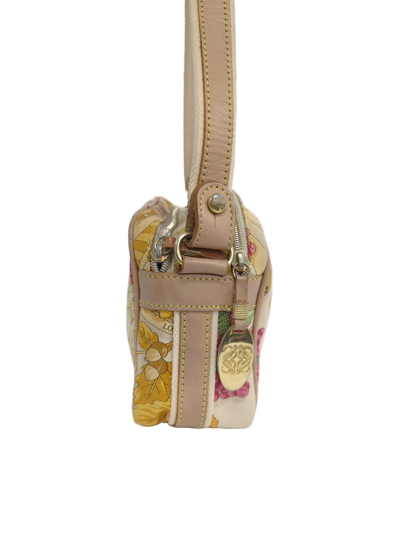LOEWE ショルダーバッグ