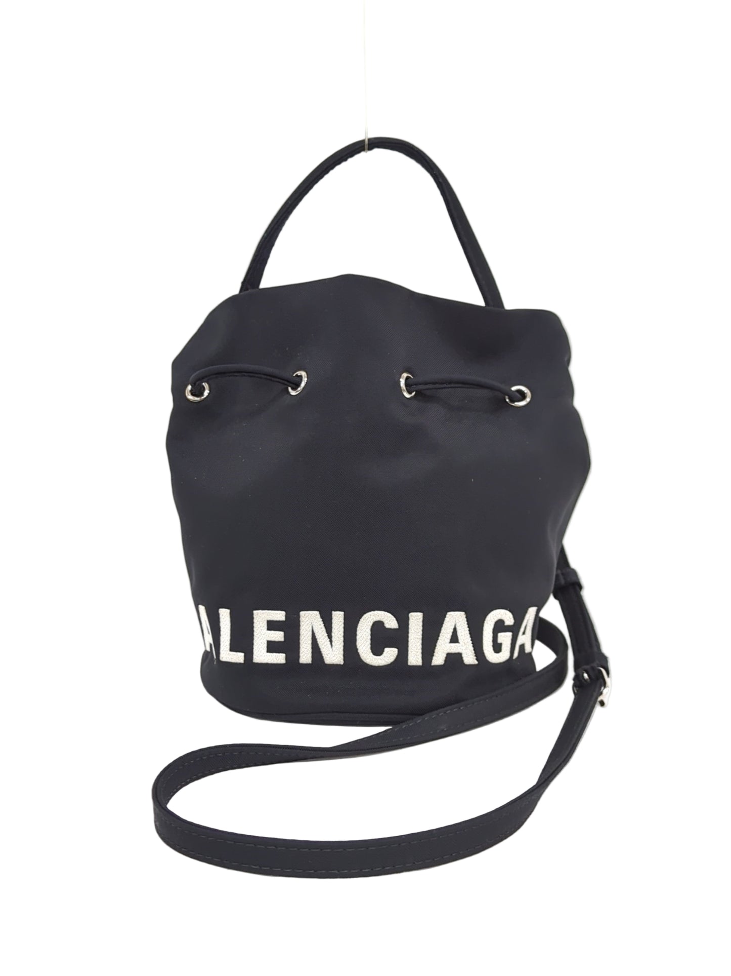 BALENCIAGA ローストリング バケット ショルダーバッグ
