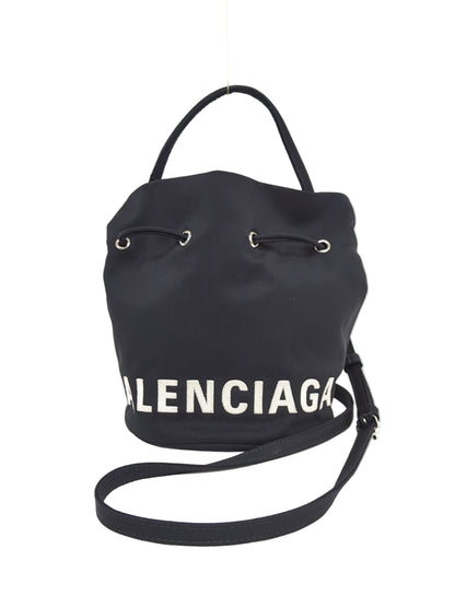 BALENCIAGA ローストリング バケット ショルダーバッグ