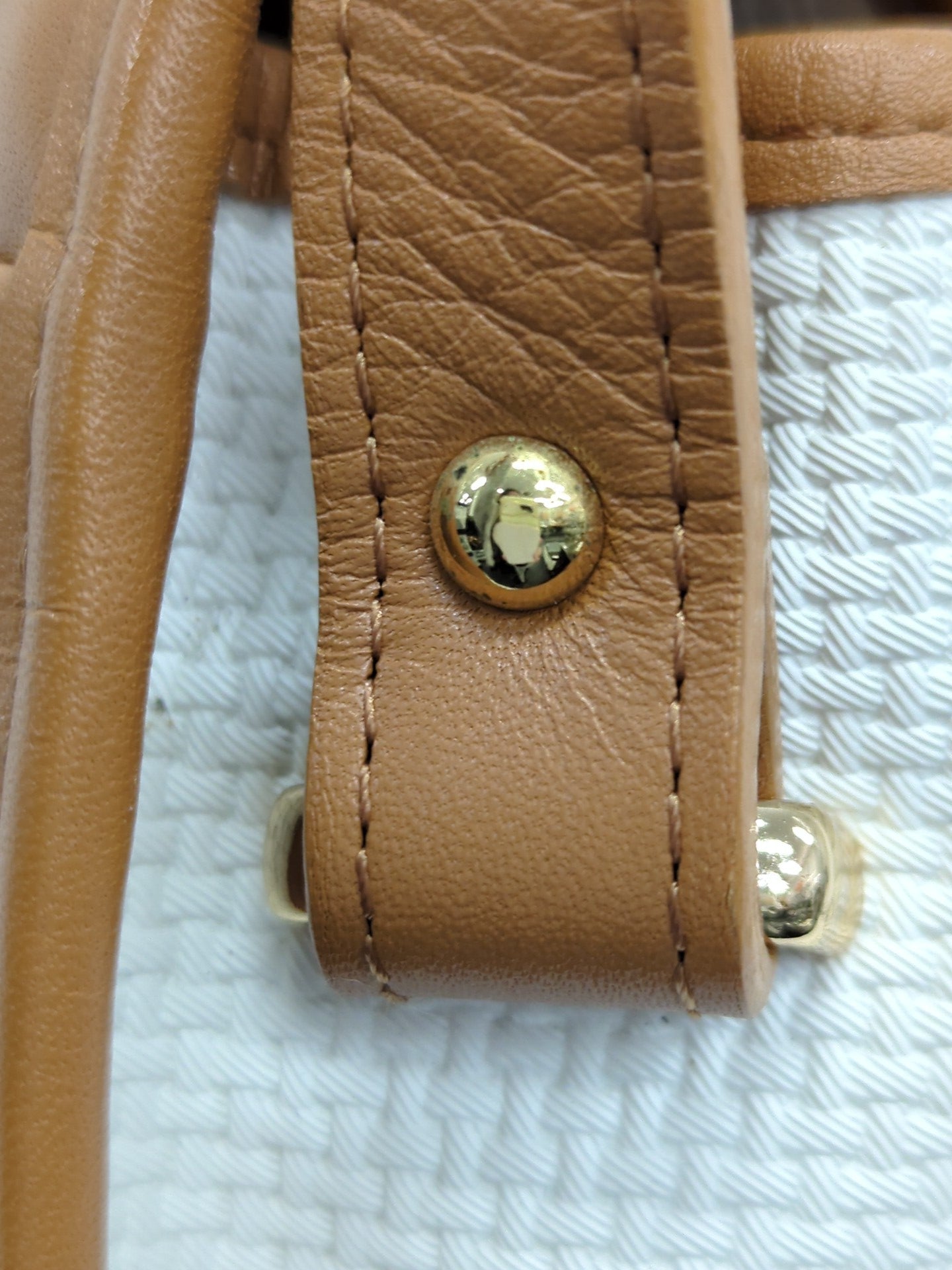 SAINT LAURENT レザーショルダーバッグ