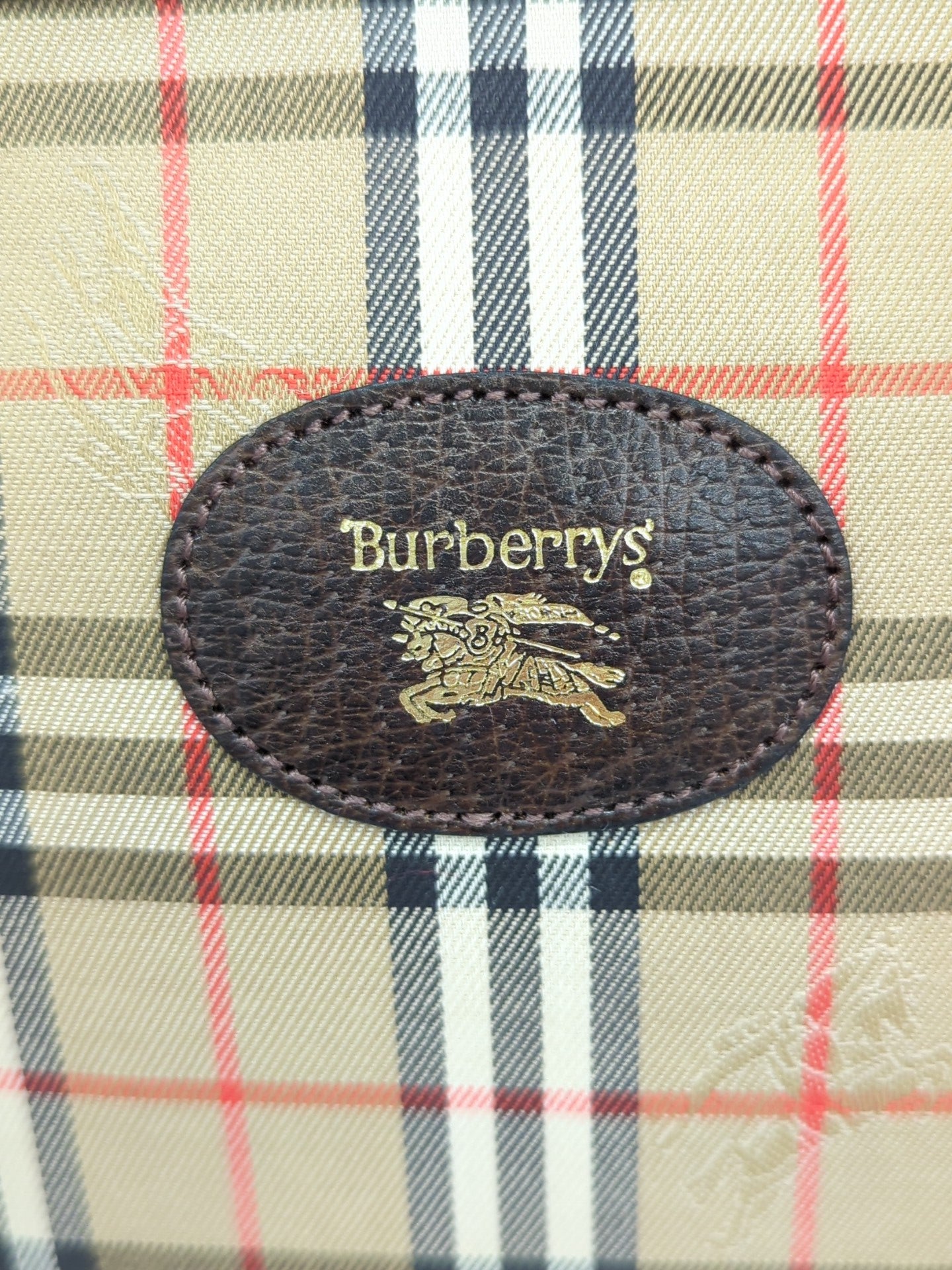 BURBERRY ポーチ