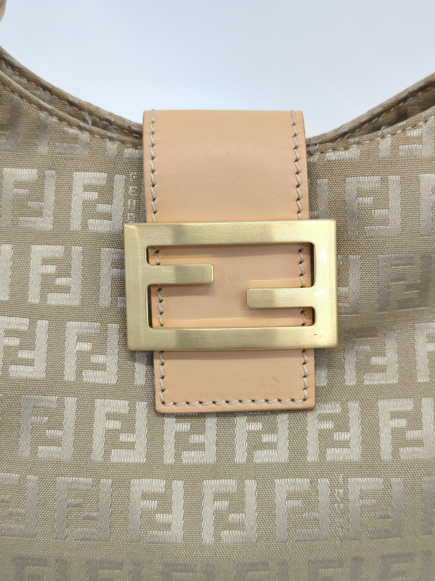 FENDI ズッキーノ ワンショルダー