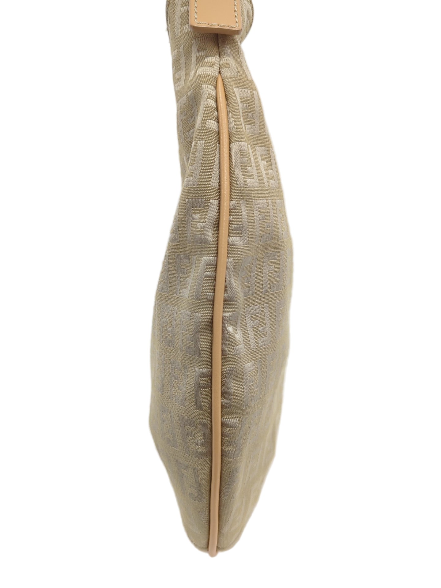 FENDI ズッキーノ ワンショルダー