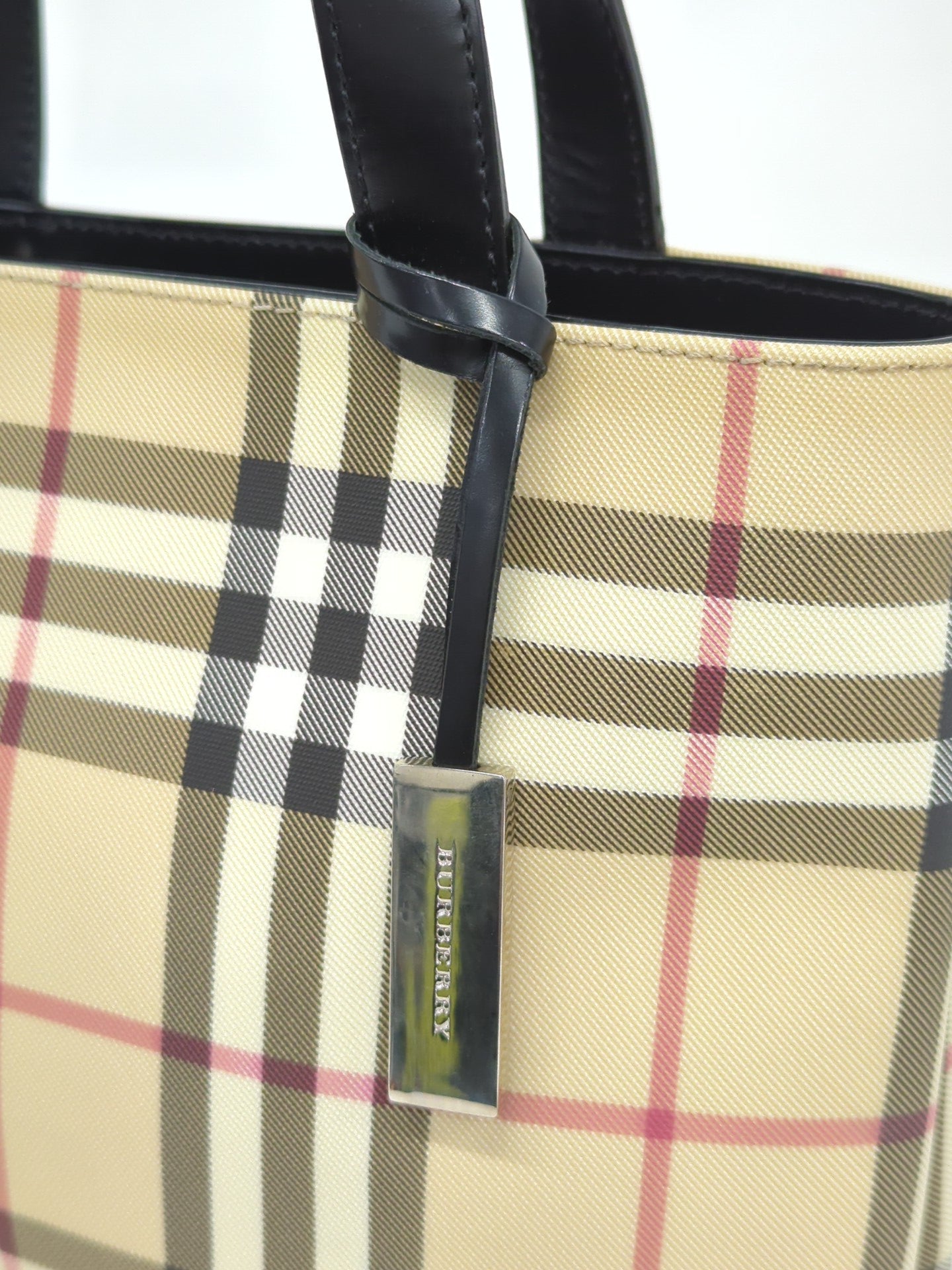 BURBERRY　ノバチェック　ハンドバッグ