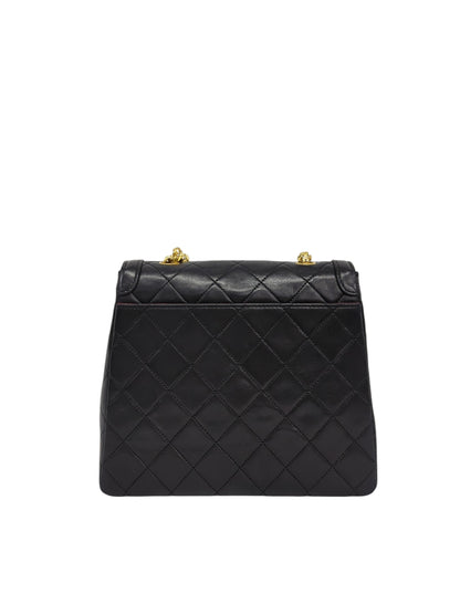 CHANEL マトラッセ ハーフフラップターンロックチェーンショルダー
