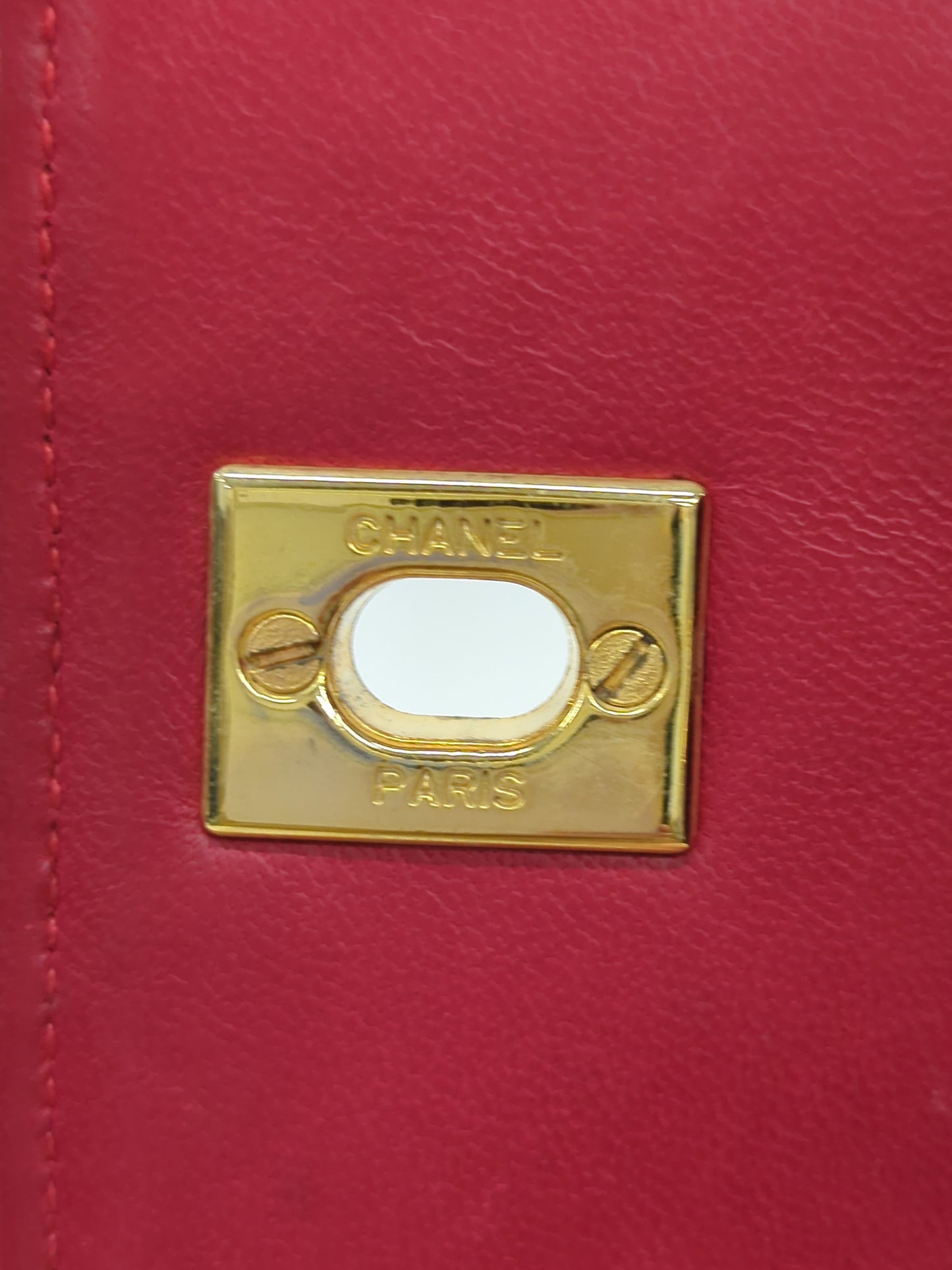 CHANEL ラムスキン オクタゴン ショルダーバッグ