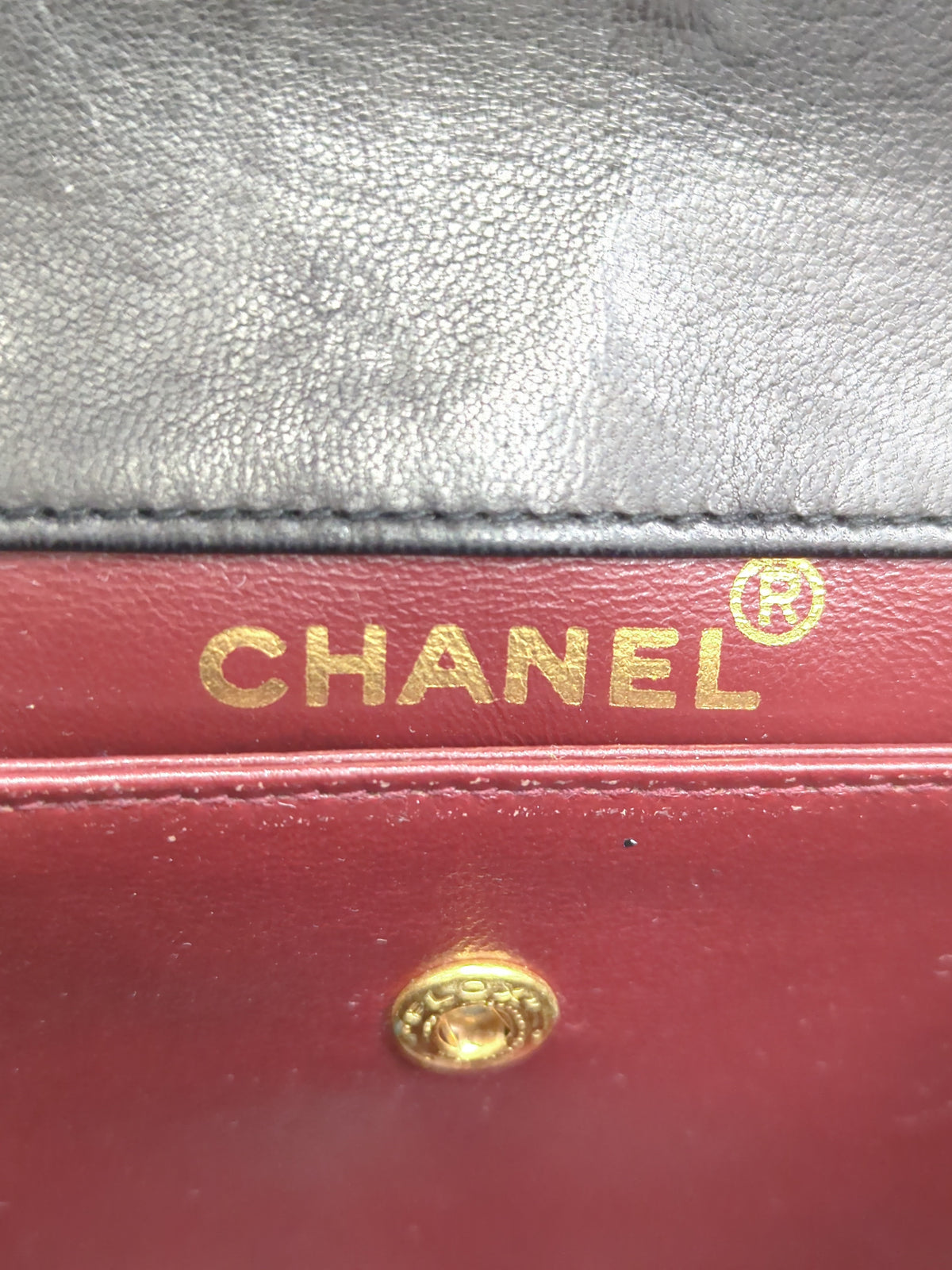 CHANEL マトラッセ ハーフフラップターンロックチェーンショルダー