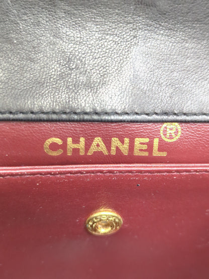 CHANEL マトラッセ ハーフフラップターンロックチェーンショルダー